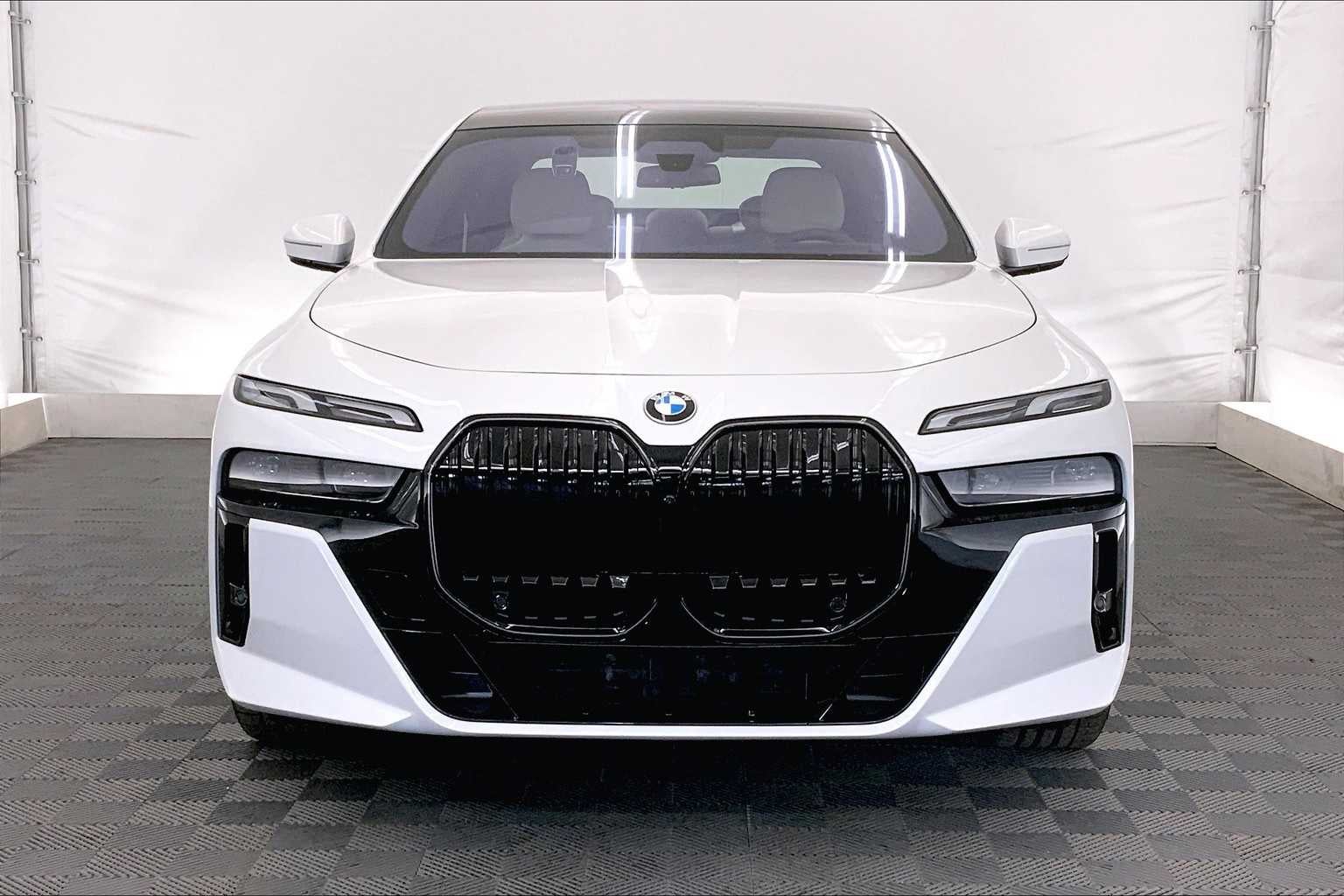 2025 BMW 7 Series 760i xDrive