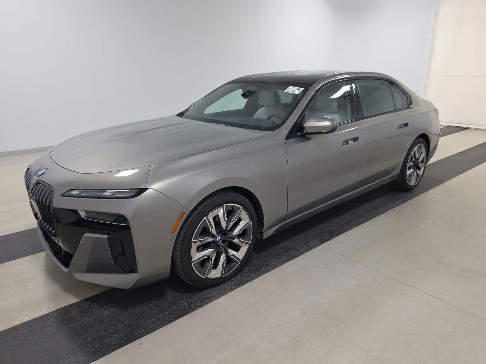 2023 BMW 760i 760i xDrive