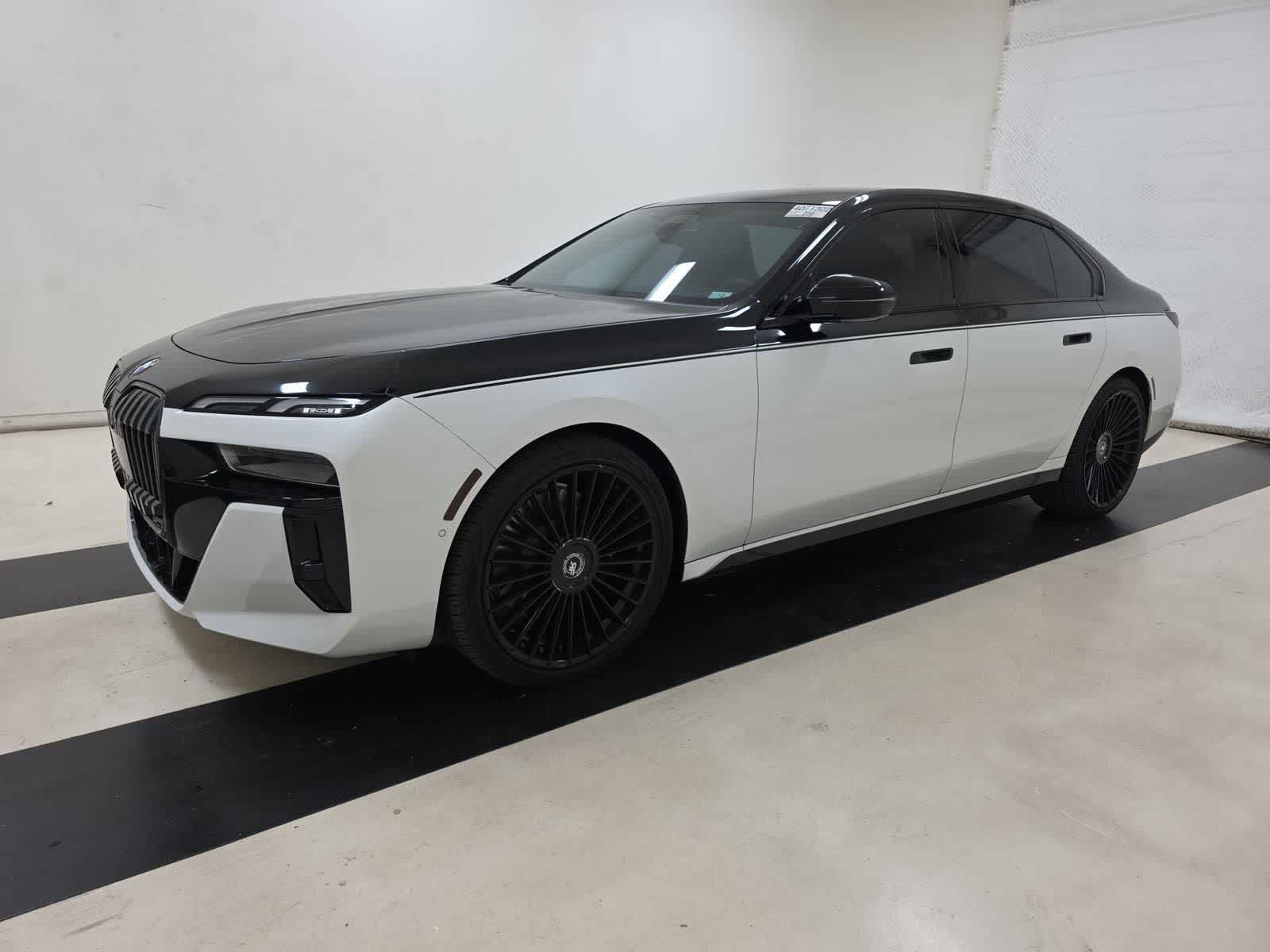2025 BMW 760i 760i xDrive