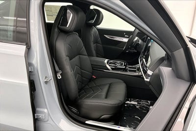 2026 BMW 750e 750e xDrive