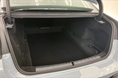 2026 BMW 750e 750e xDrive