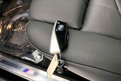 2026 BMW 750e 750e xDrive