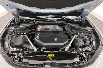 2026 BMW 750e 750e xDrive