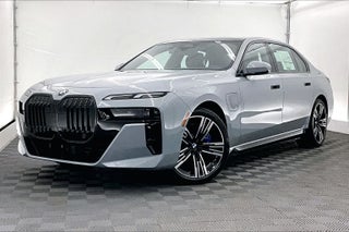 2026 BMW 750e 750e xDrive