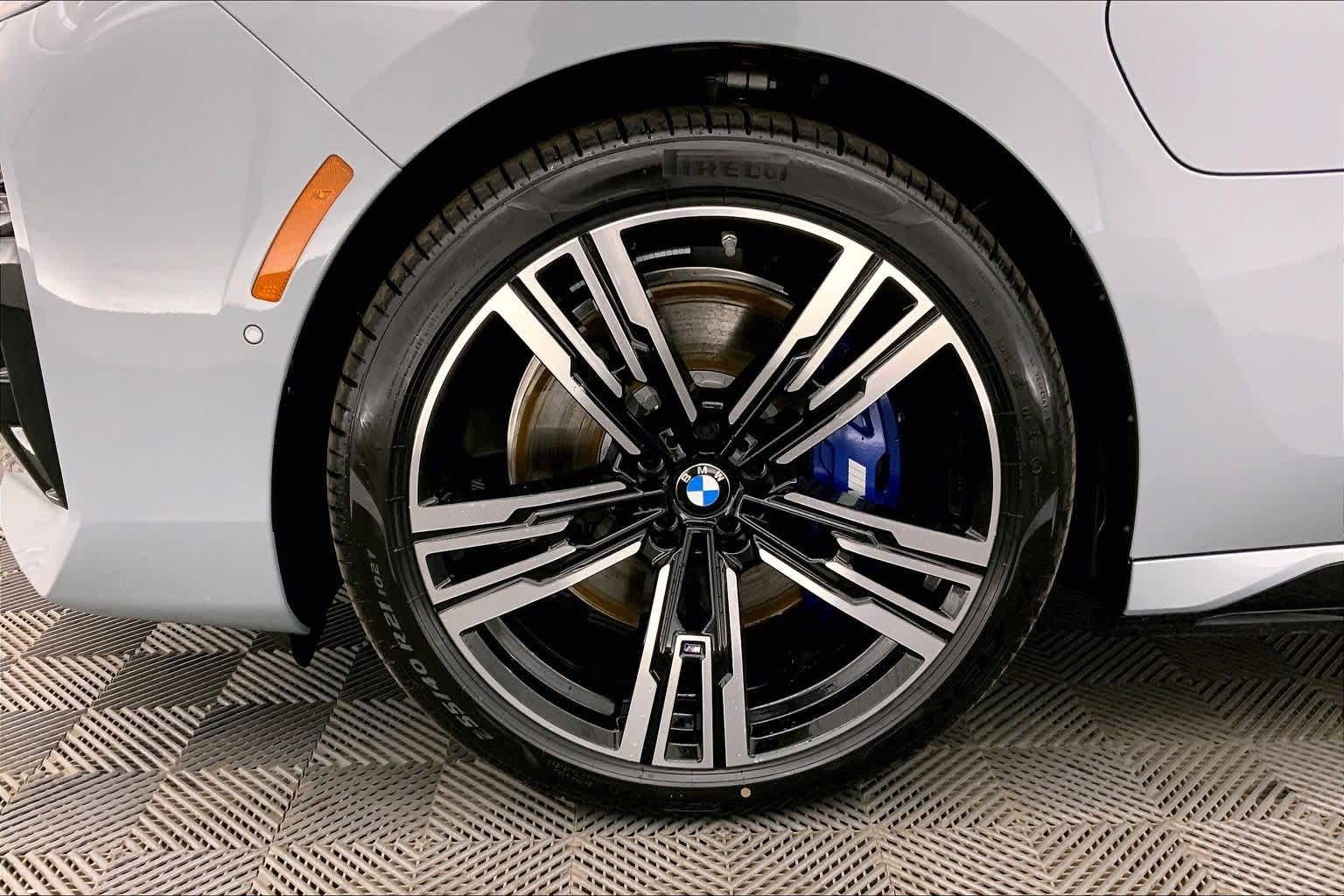 2026 BMW 7 Series 750e xDrive