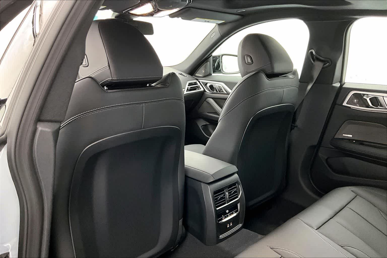 2026 BMW M440i M440i xDrive