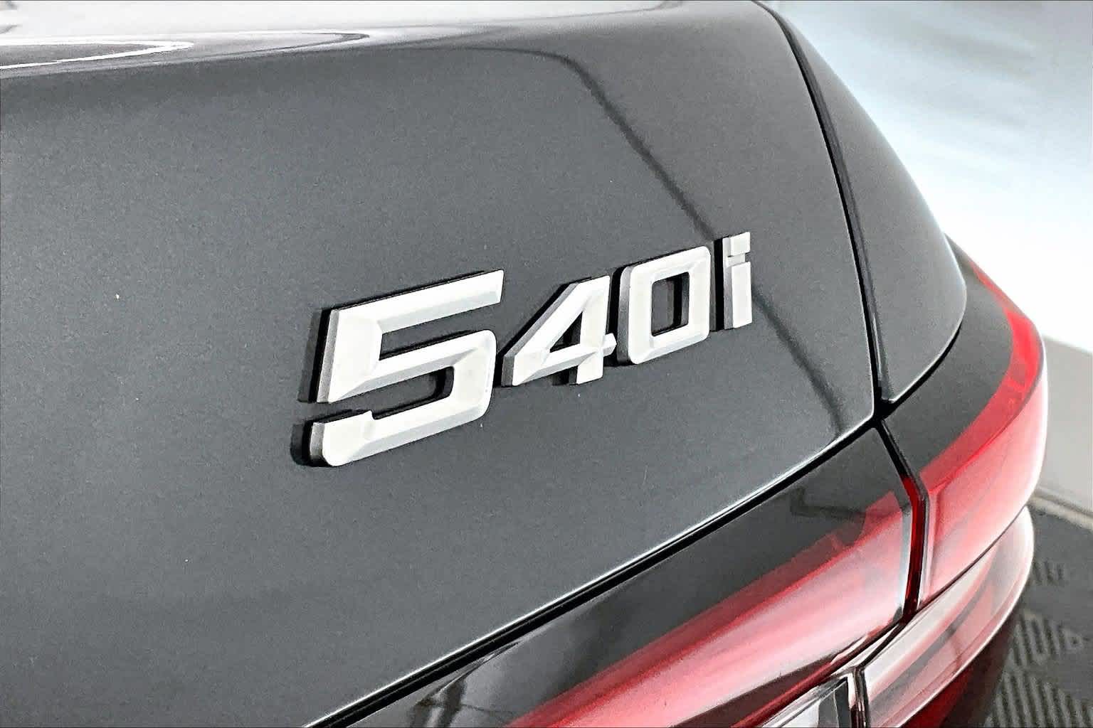 2026 BMW 540i 540i xDrive