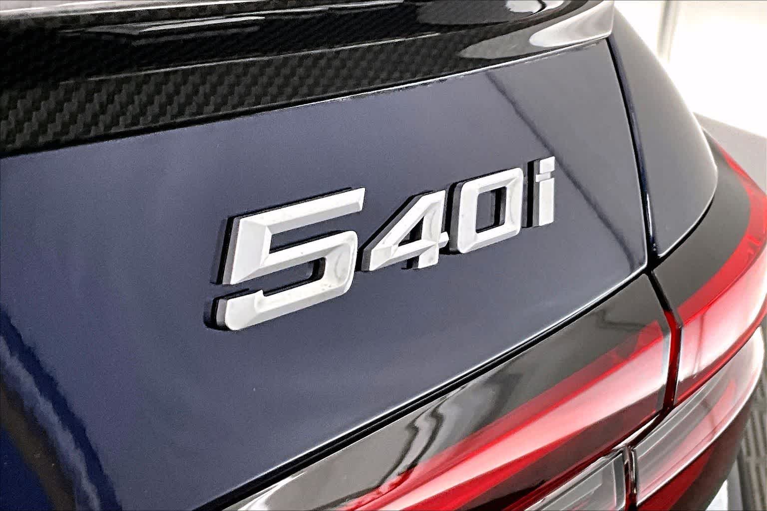 2026 BMW 540i 540i xDrive