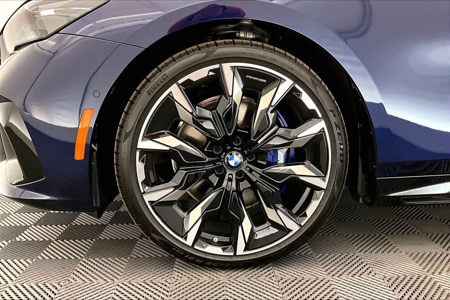 2026 BMW 540i 540i xDrive