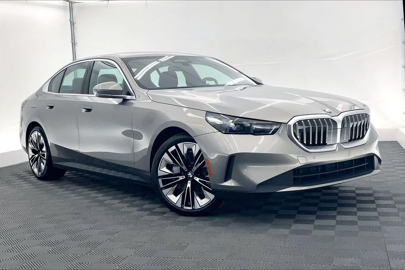 2026 BMW 540i 540i xDrive