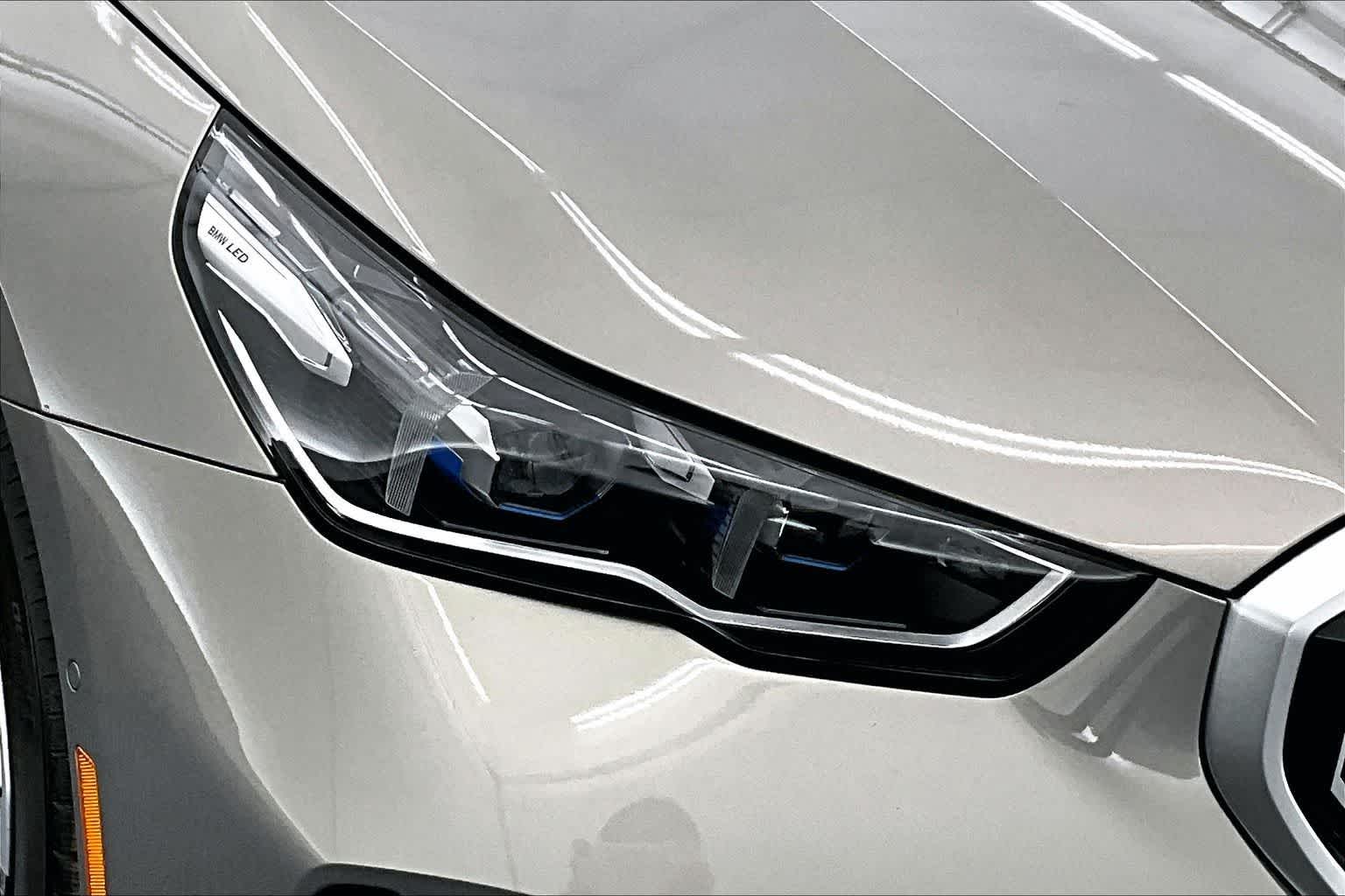 2026 BMW 540i 540i xDrive