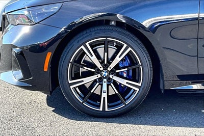 2025 BMW 540i 540i xDrive