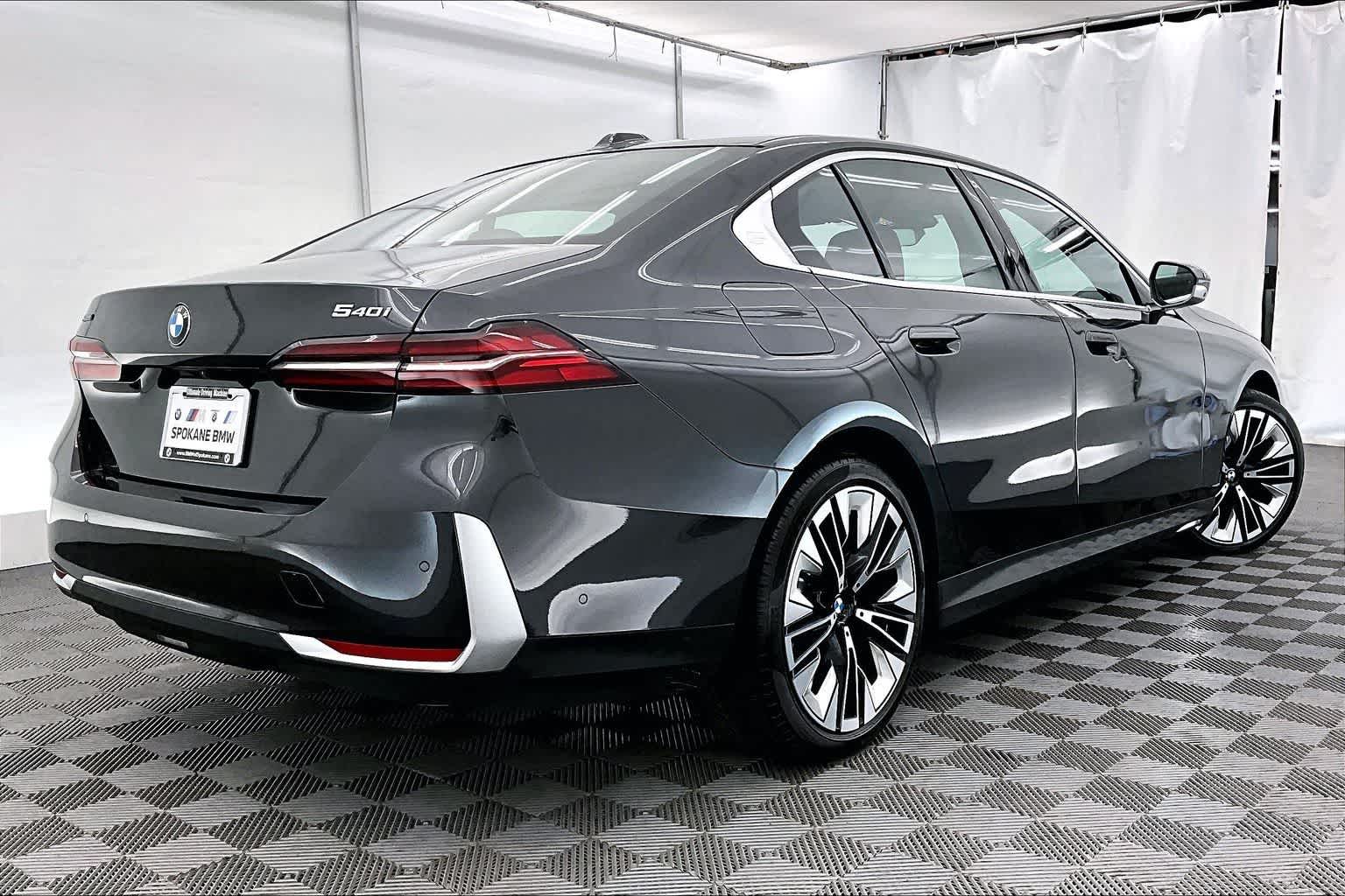 2026 BMW 540i 540i xDrive