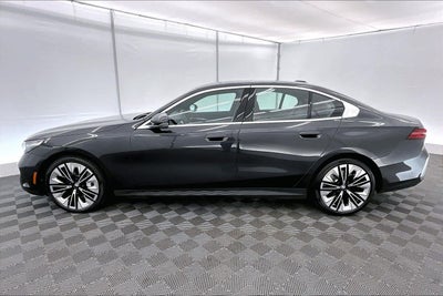 2026 BMW 540i 540i xDrive