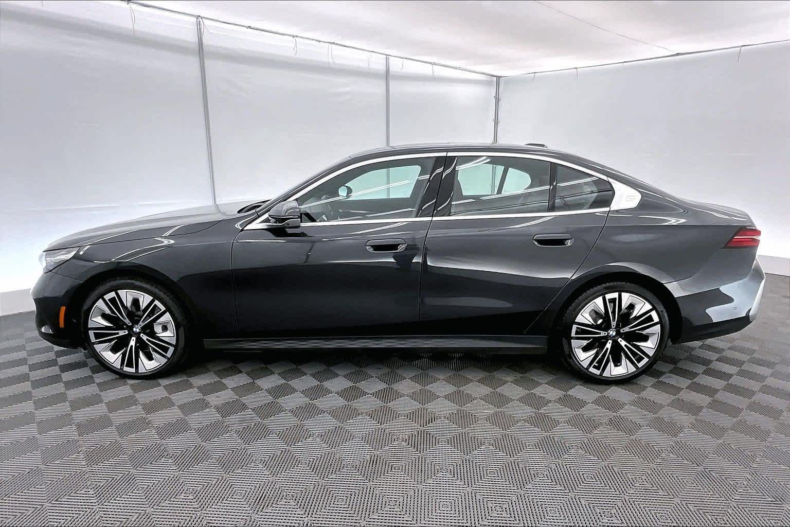 2026 BMW 540i 540i xDrive