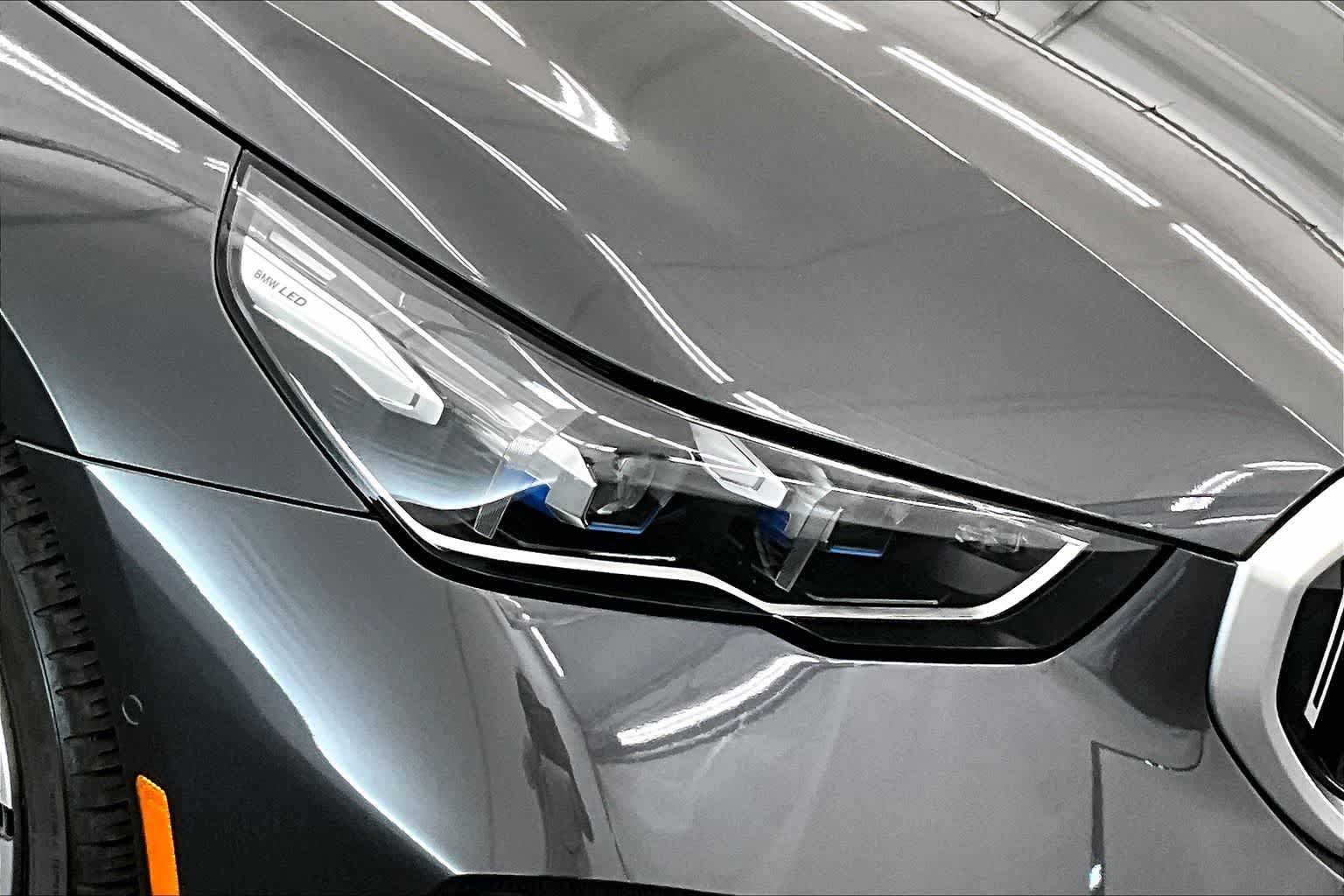 2026 BMW 540i 540i xDrive