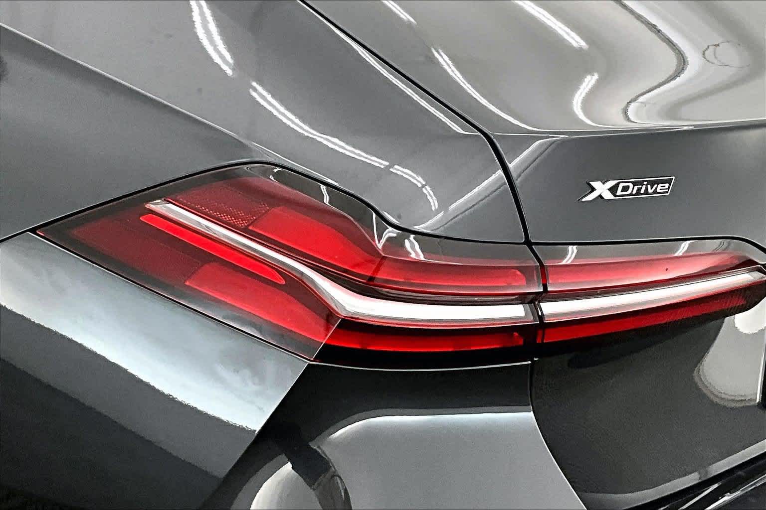 2026 BMW 540i 540i xDrive