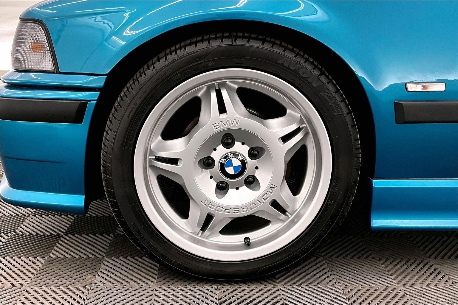 1998 BMW 3 Series 328 & 328i