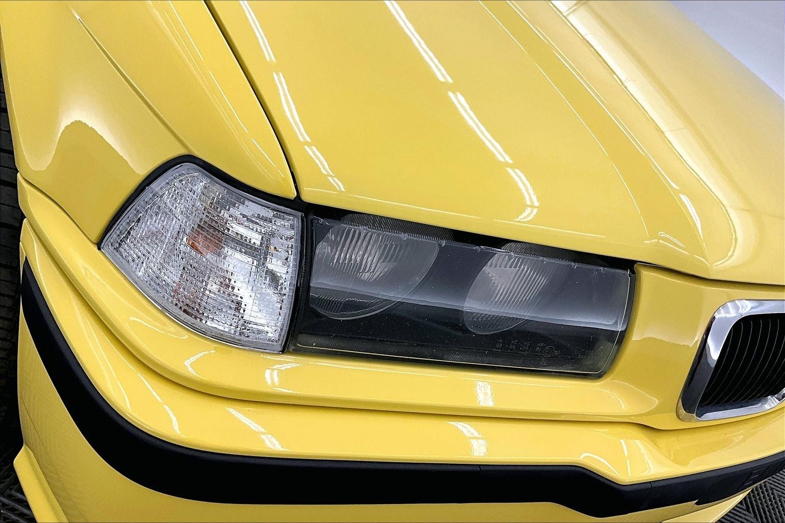 2000 BMW 3 Series 323ti Base