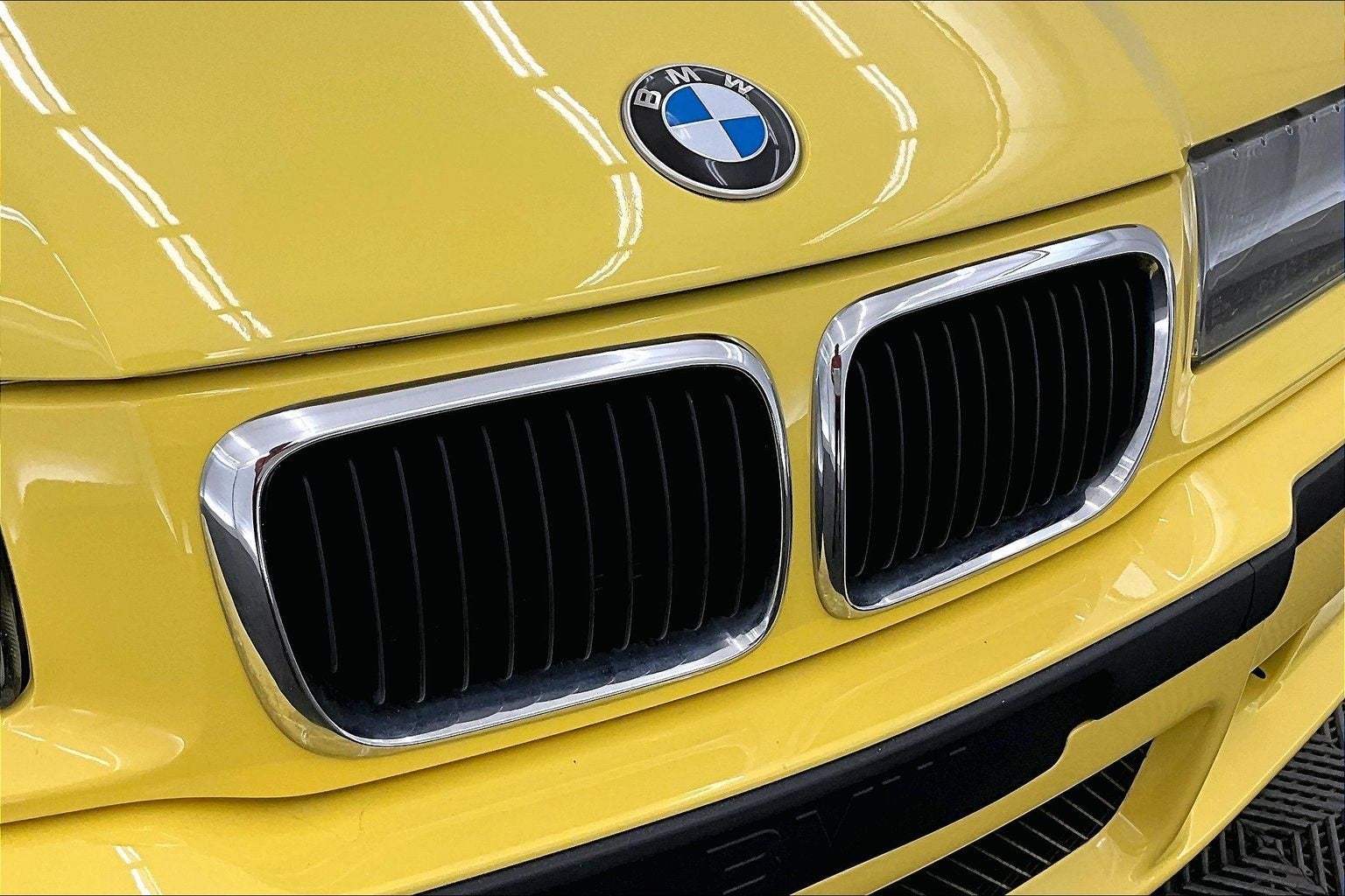 2000 BMW 3 Series 323ti Base