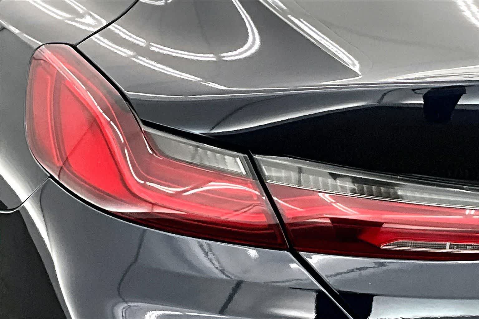 2020 BMW M850i M850i