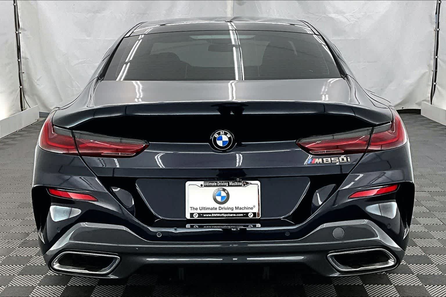 2020 BMW M850i M850i
