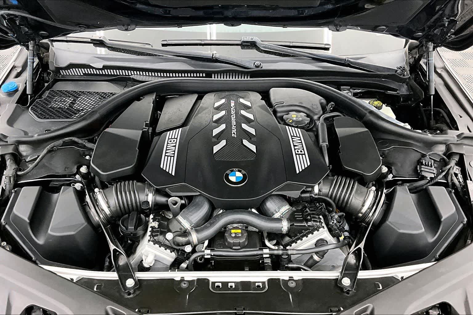 2020 BMW M850i M850i