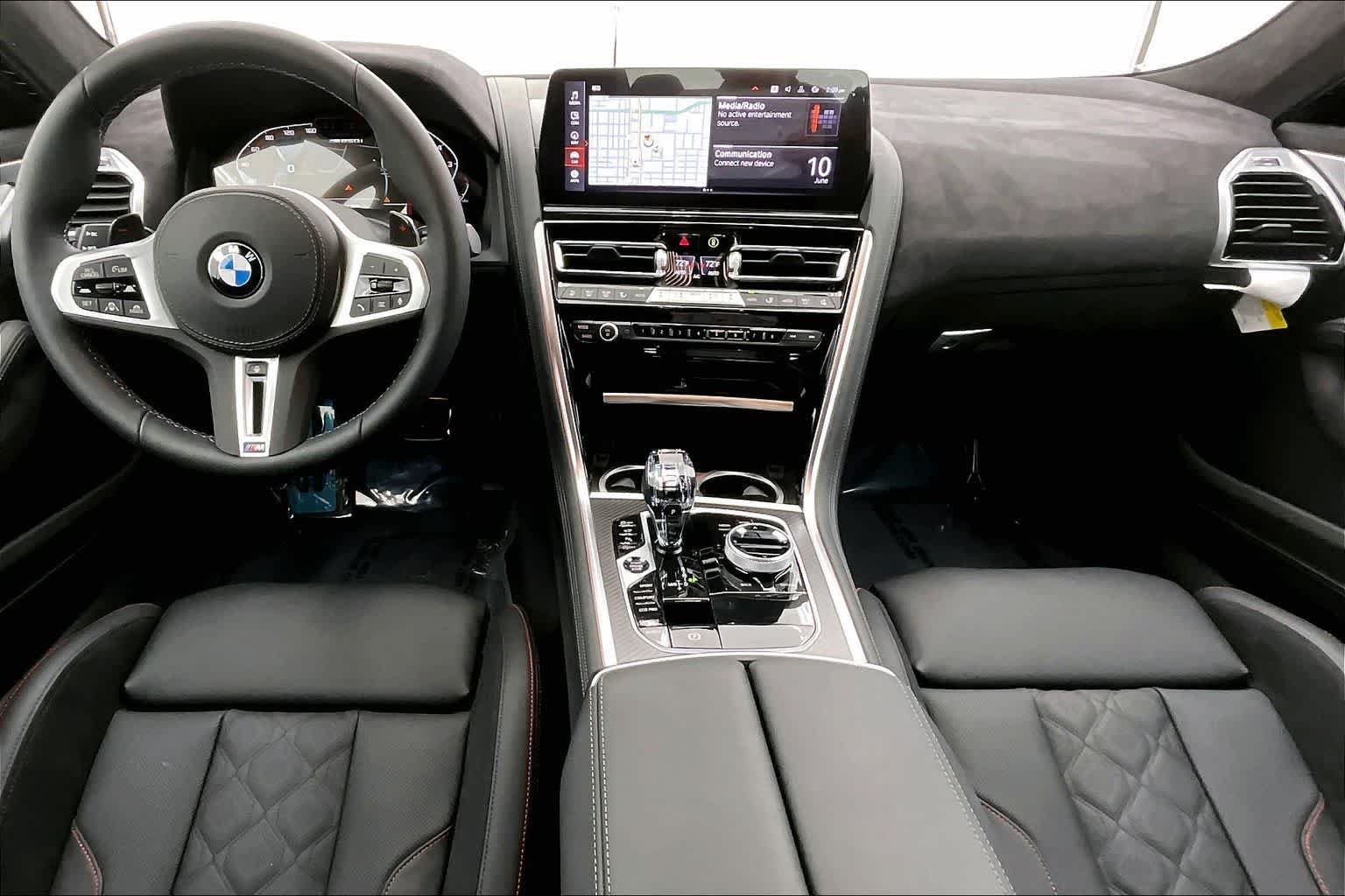 2026 BMW M850i M850i