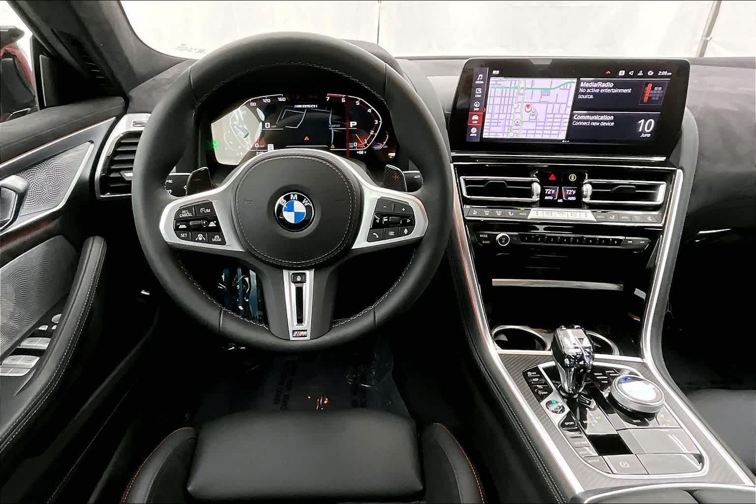 2026 BMW M850i M850i
