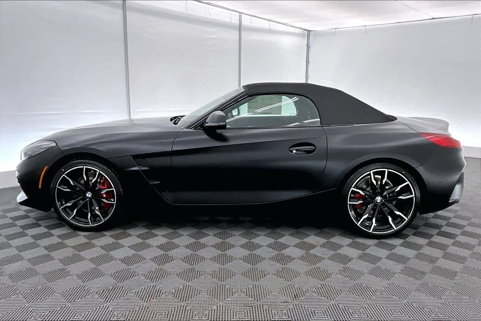 2026 BMW Z4 M40i