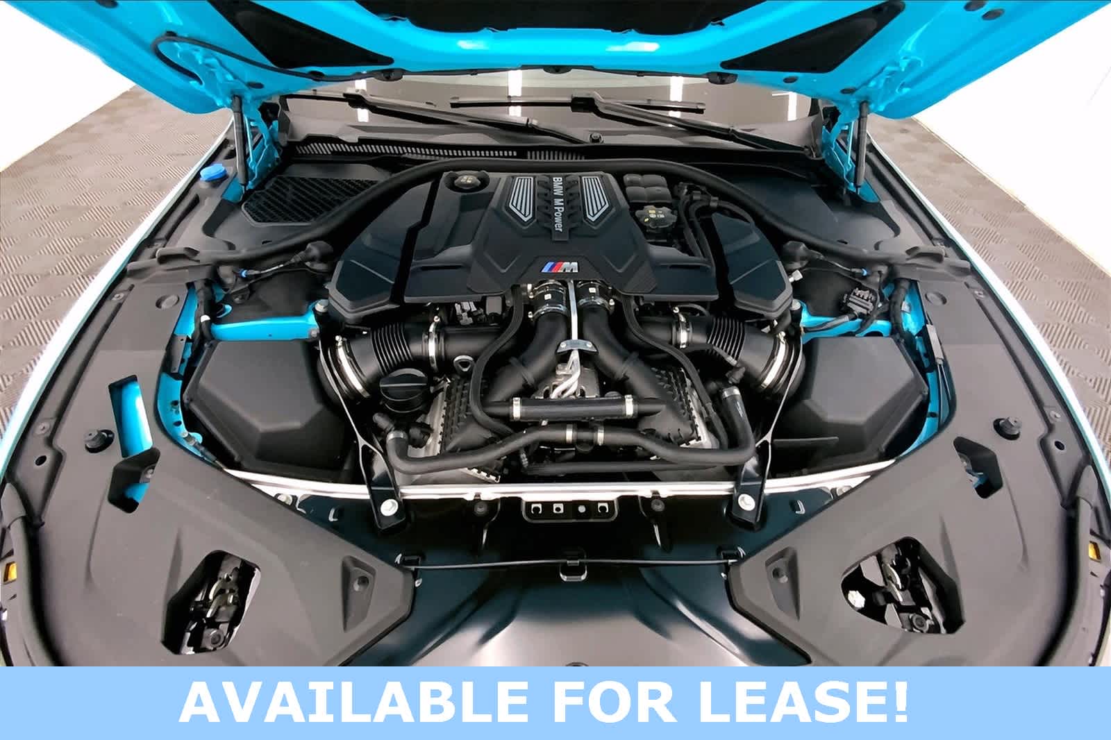 2025 BMW M8 Competition