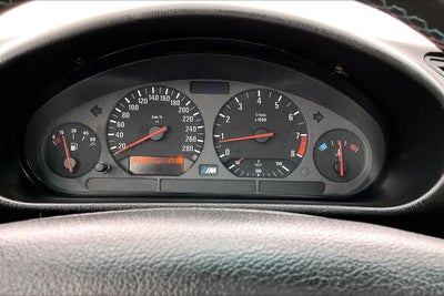 1994 BMW M# Base