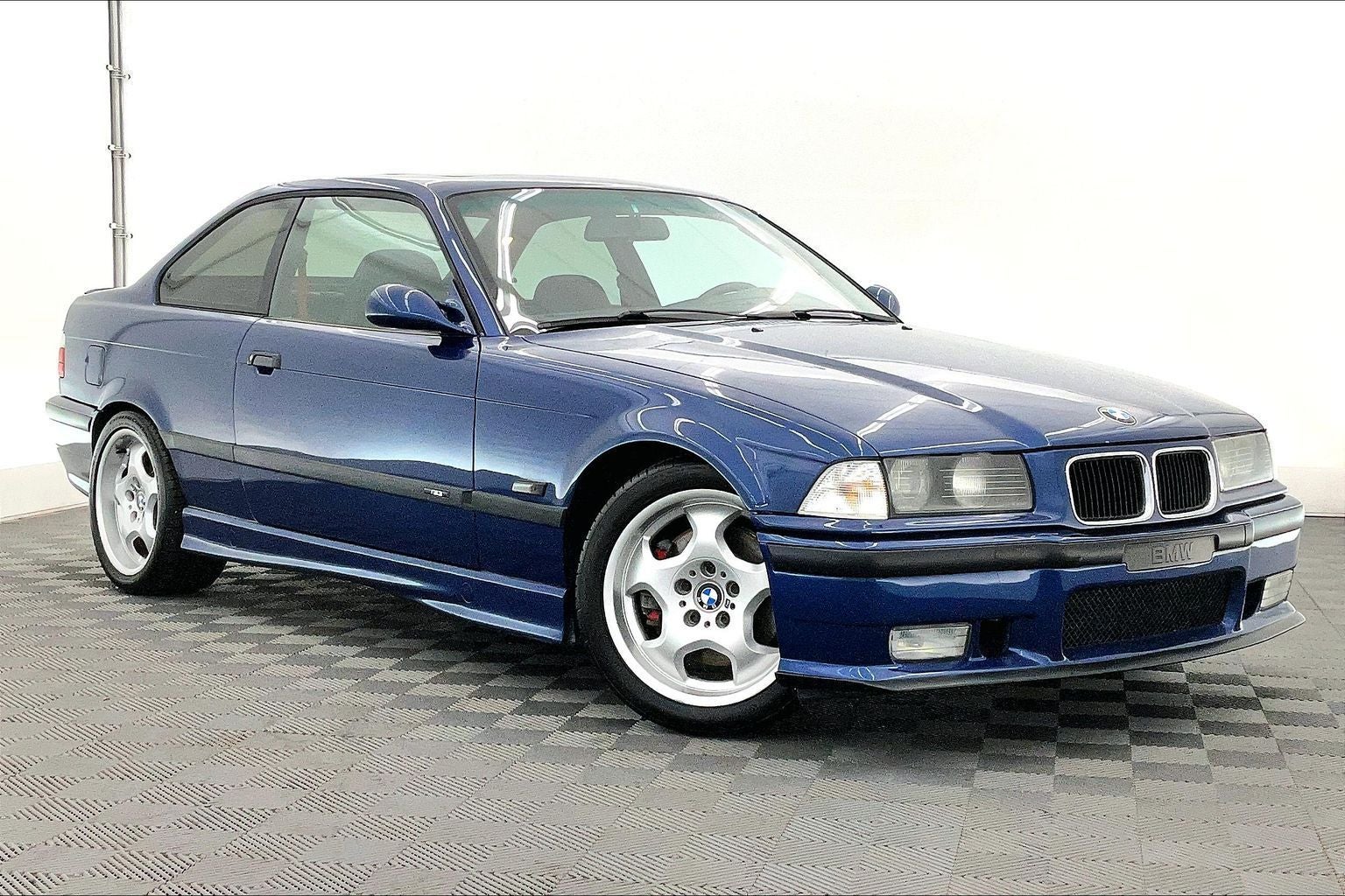 1994 BMW M# Base