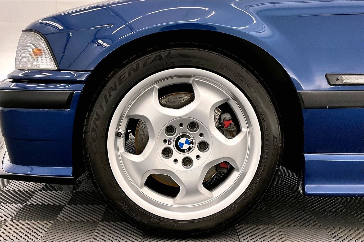 1994 BMW M# Base