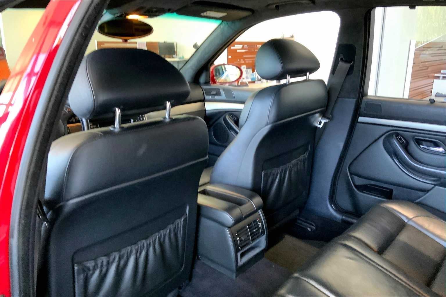 2001 BMW 5 Series M5