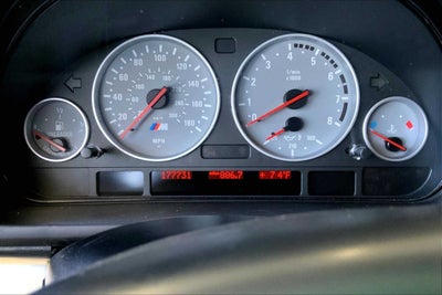 2001 BMW 5 Series M5