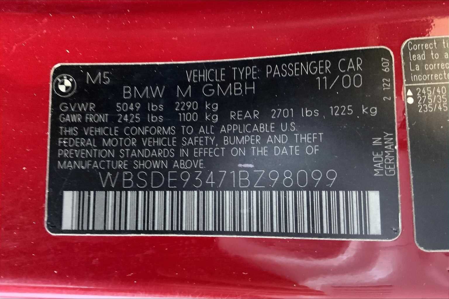 2001 BMW 5 Series M5