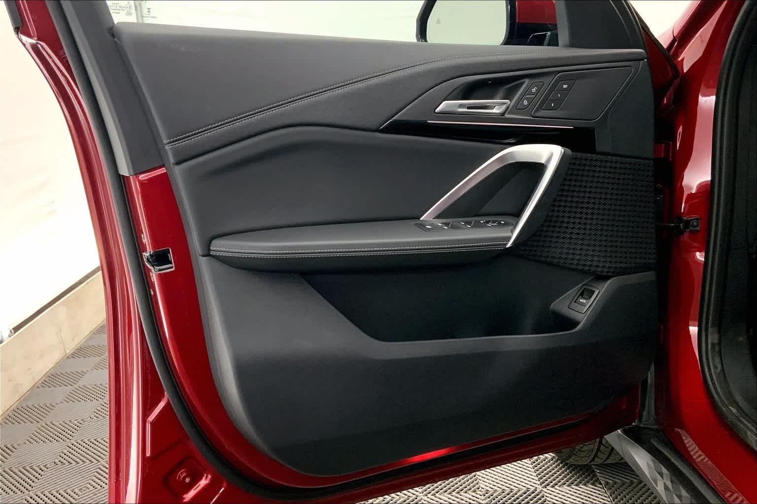 2024 BMW X2 xDrive28i