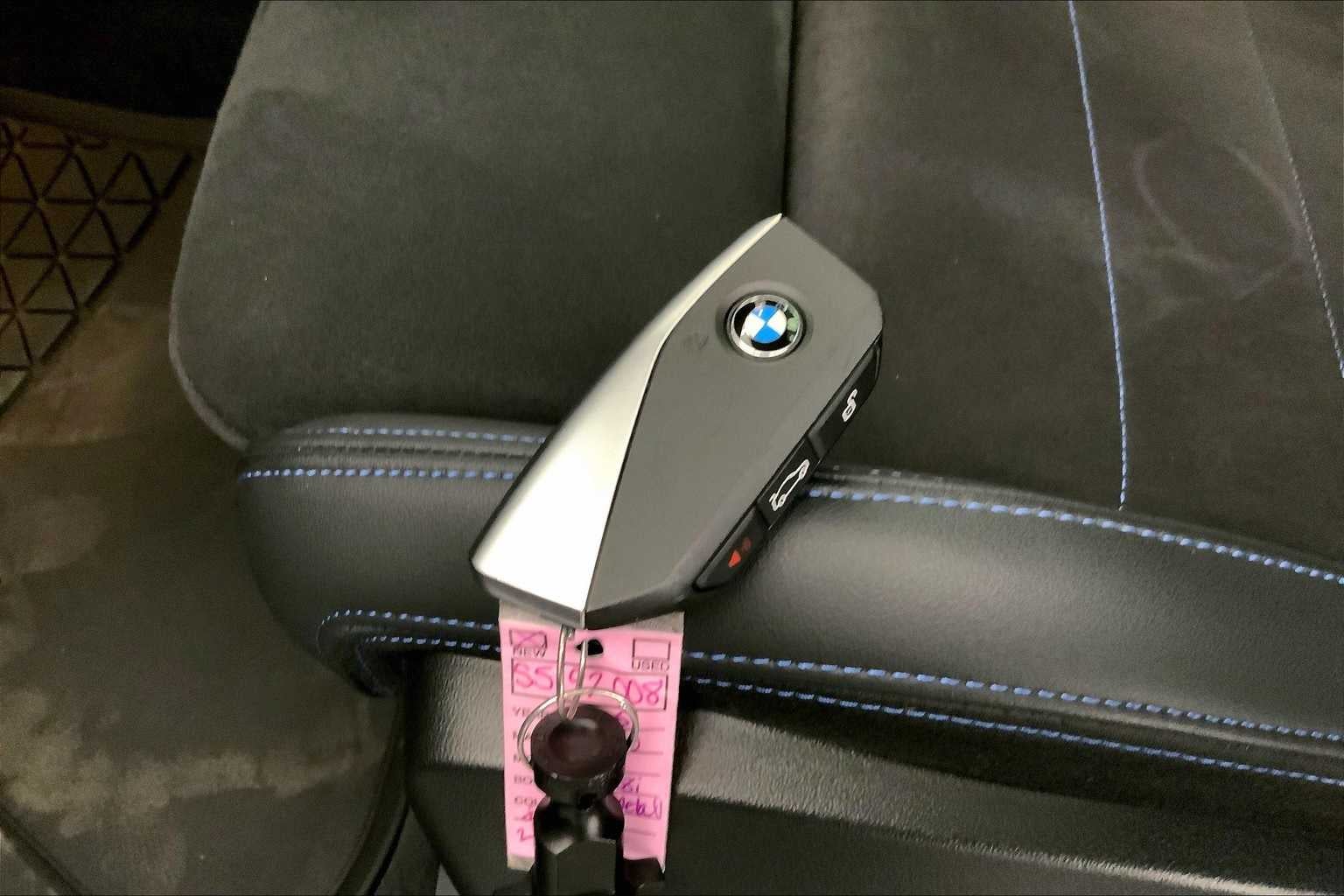 2025 BMW X2 xDrive28i