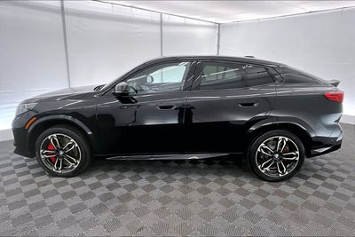 2025 BMW X2 xDrive28i