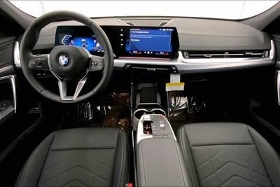 2025 BMW X2 xDrive28i