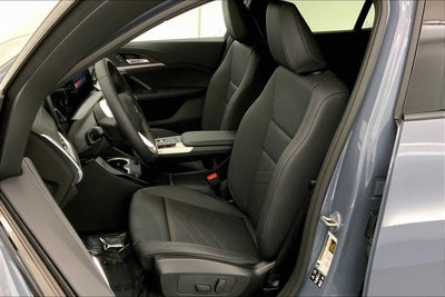 2025 BMW X2 xDrive28i