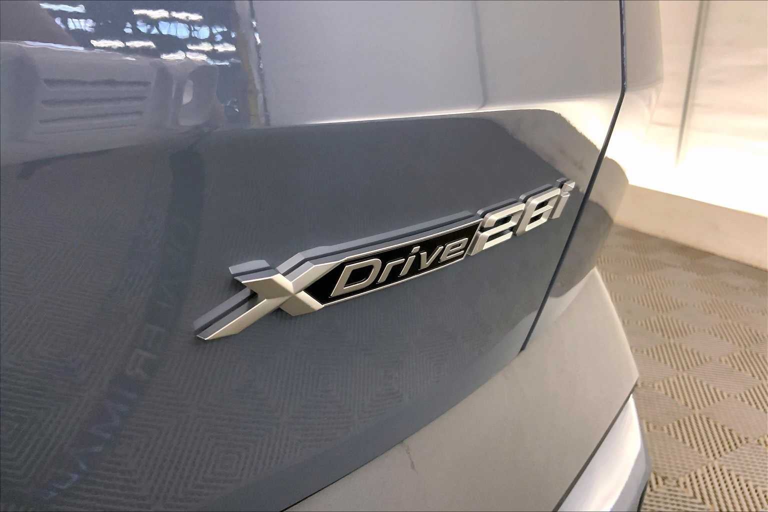 2025 BMW X2 xDrive28i