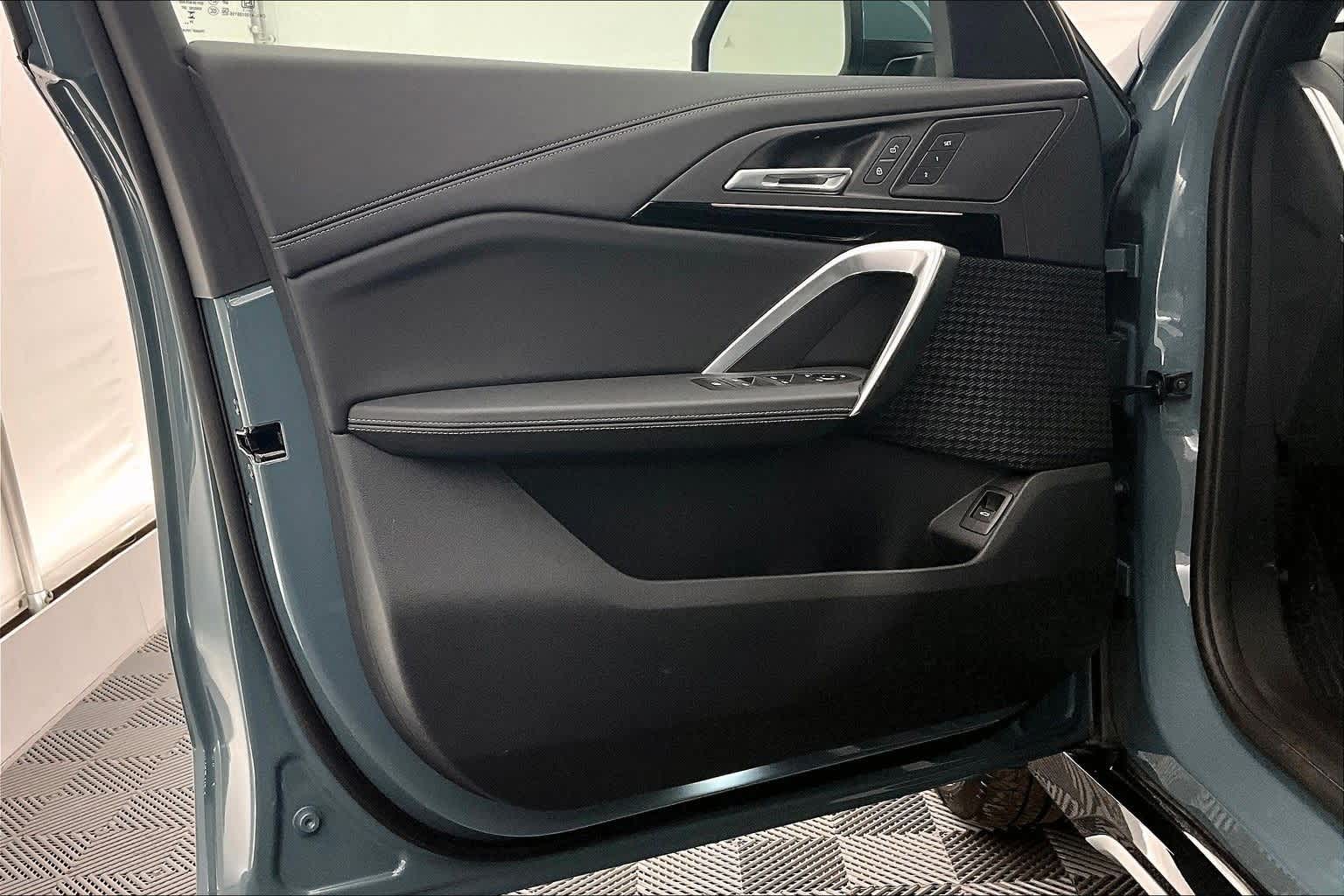 2025 BMW X1 xDrive28i xDrive28i