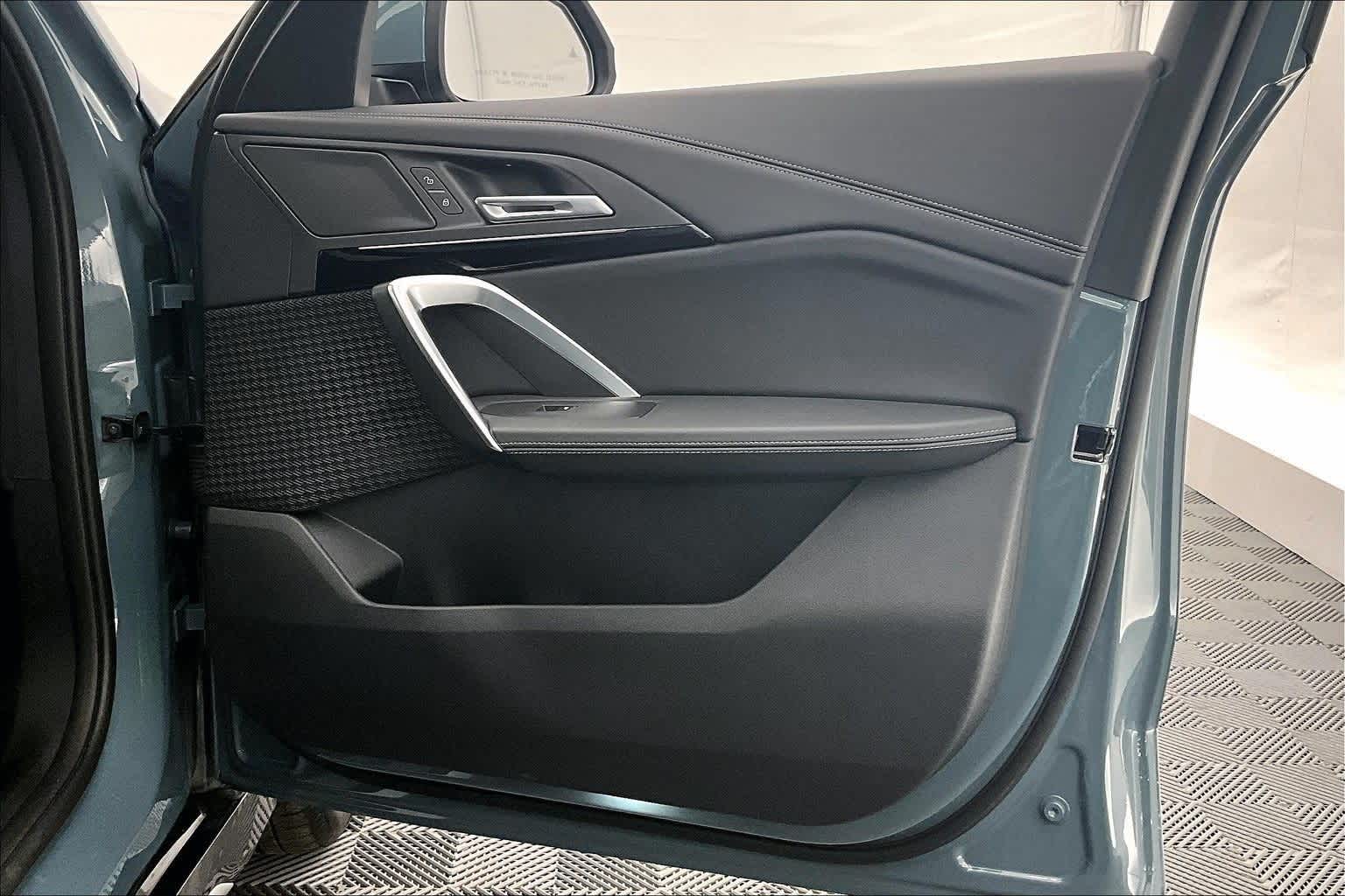 2025 BMW X1 xDrive28i xDrive28i