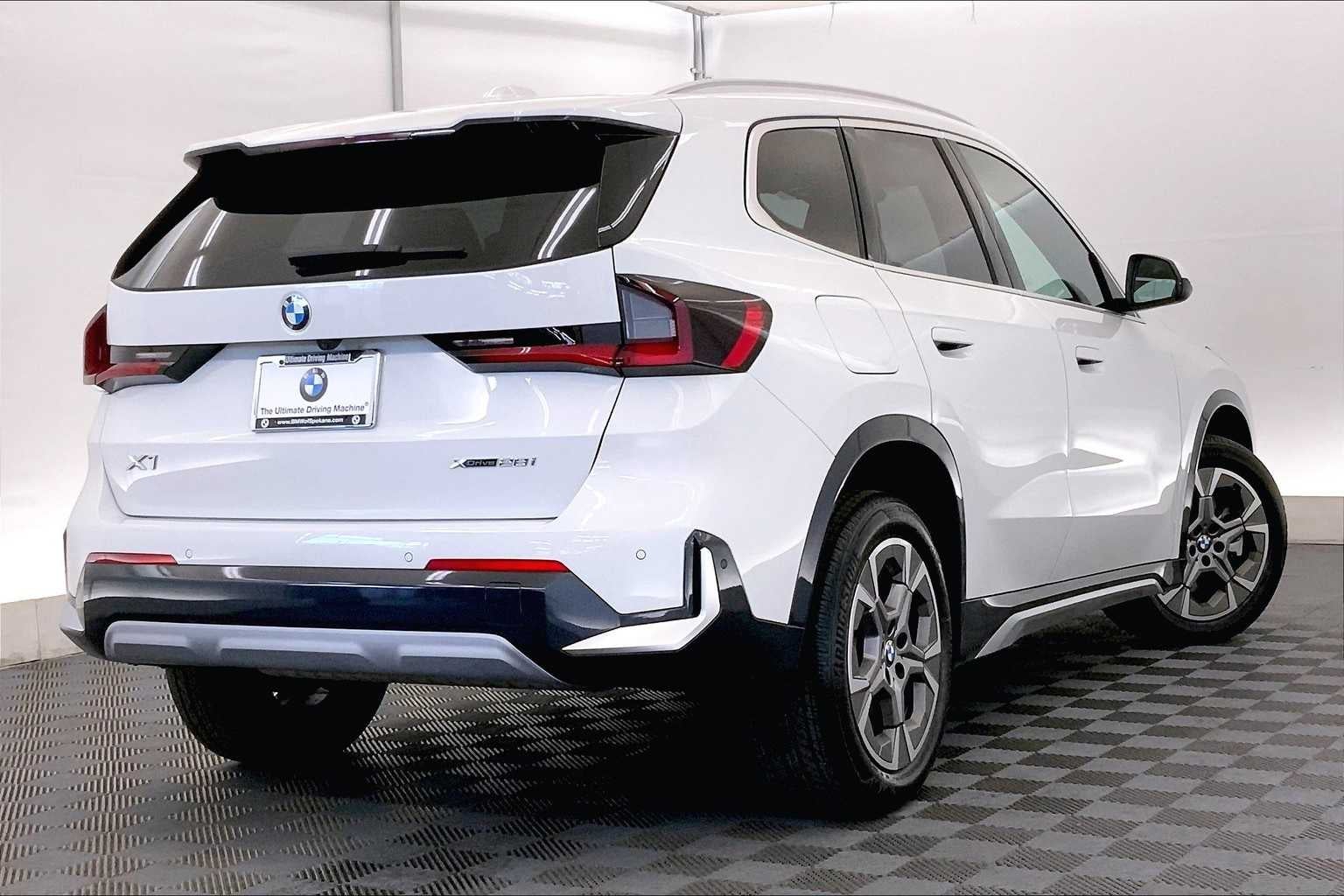 2025 BMW X1 xDrive28i