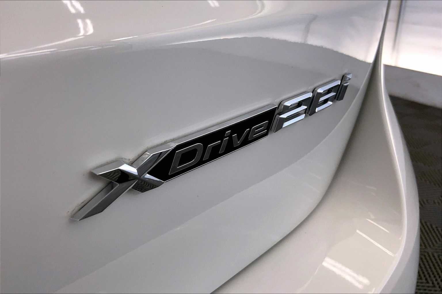 2025 BMW X1 xDrive28i