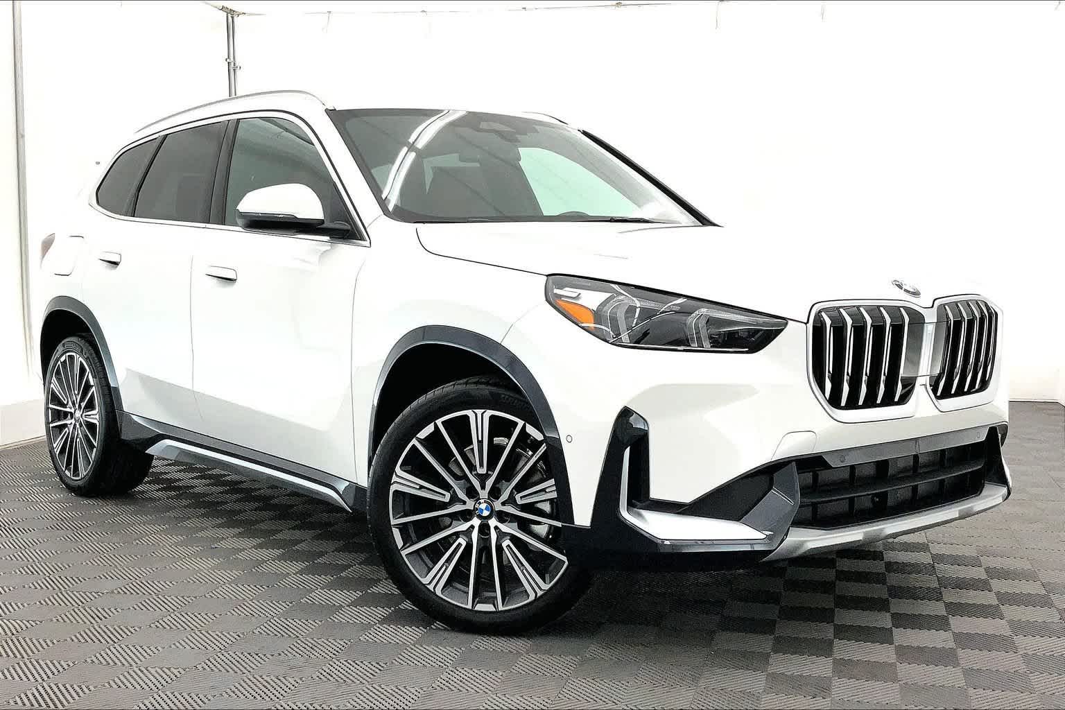 2027 BMW X1 xDrive28i