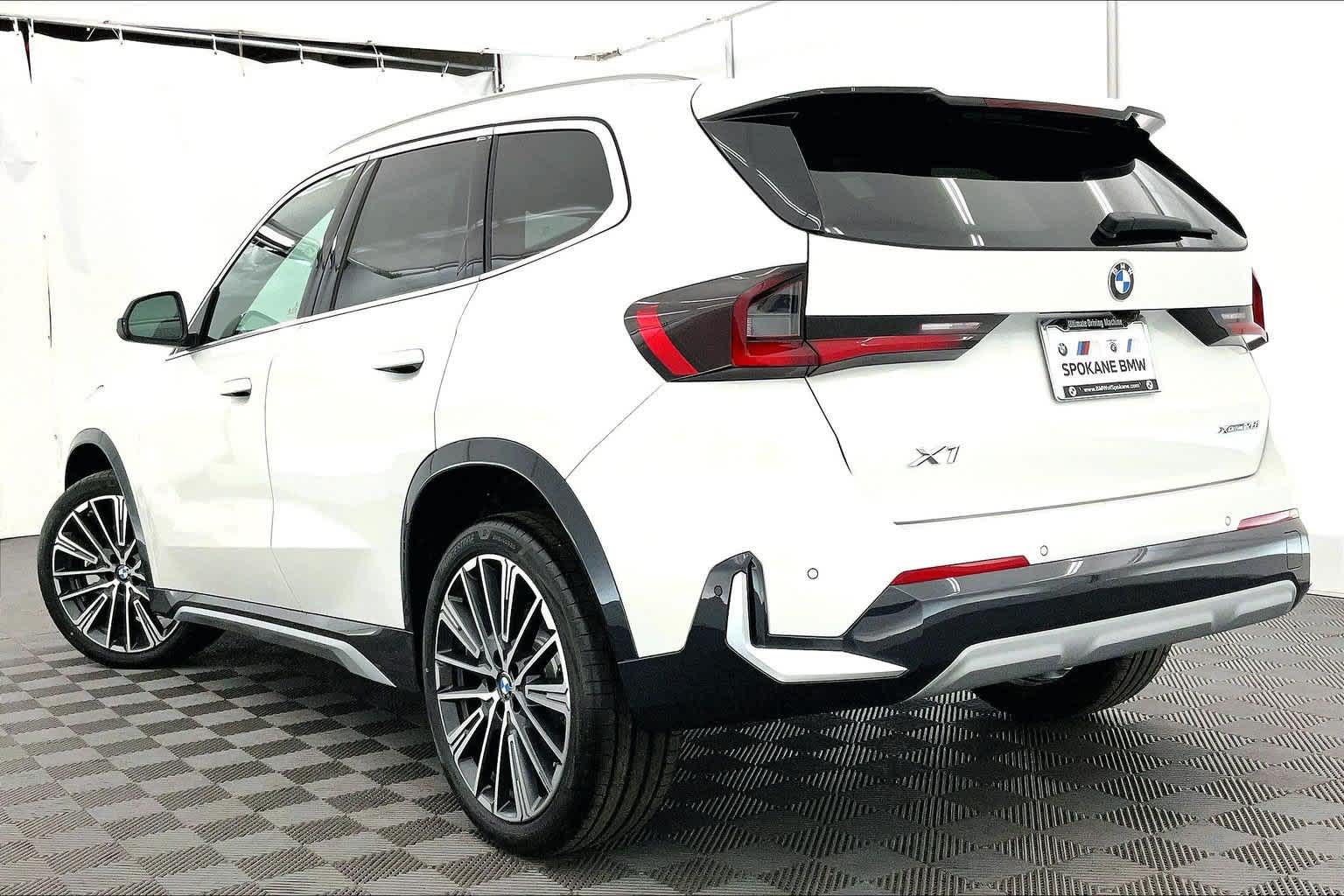 2027 BMW X1 xDrive28i