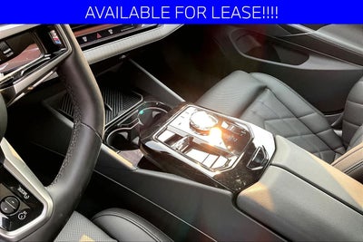 2025 BMW i5 xDrive40